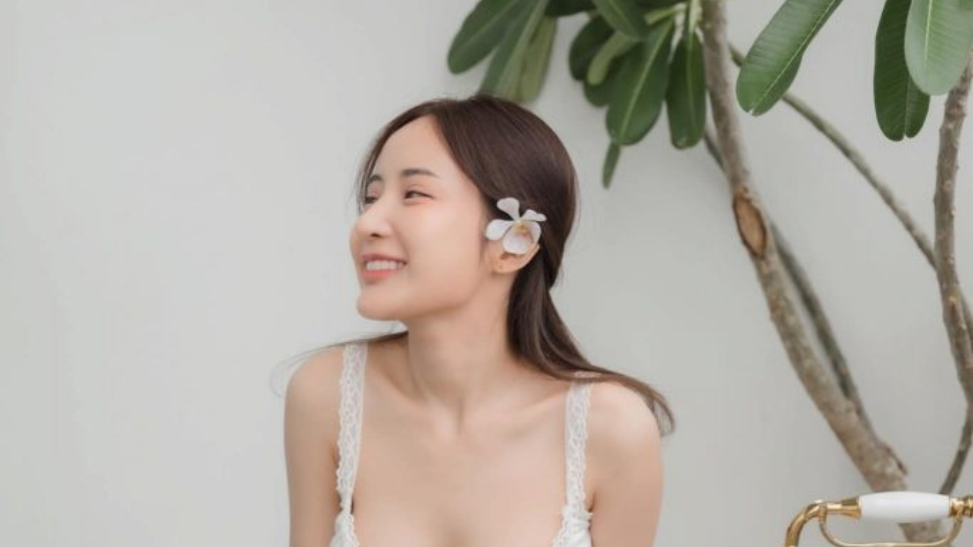 เชื่อว่าหลายๆคนน่าจะเคยเห็น น้องเฟียร์ อยู่บ่อยๆ เพราะเธอทั้งน่ารักทั้งสวย ครบเครื่องจริงๆ ยกให้เป็นเน็ตไอดอลและนางแบบที่โดนใจหนุ่มๆทั่วประเทศเลยแล้วกัน