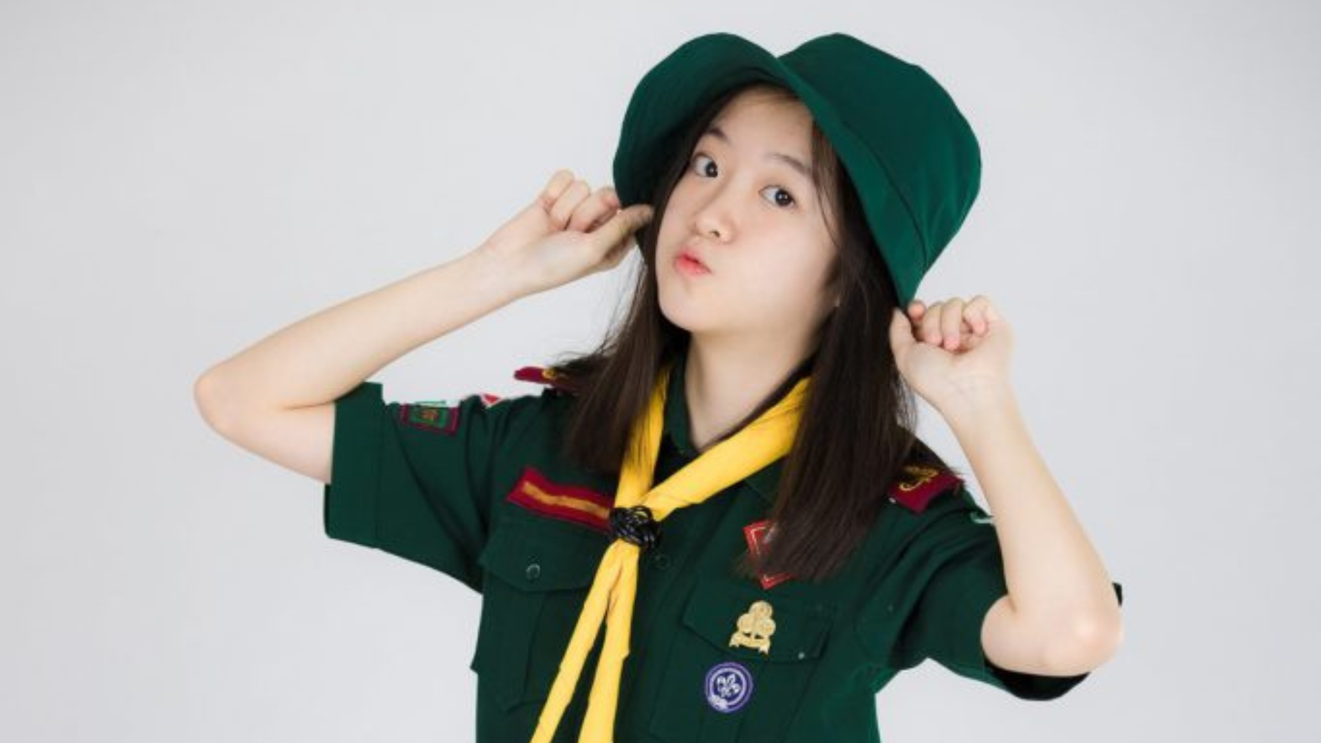 ช่วงนี้เป็นช่วง เปิดเทอมวันแรก ของนักเรียนนักศึกษา เราก็จะได้เห็นน้องๆใส่ยูนิฟอร์ม น่ารักๆ กันทั่วประเทศ เห็นแล้วอบอุ่นหัวใจจริงๆ