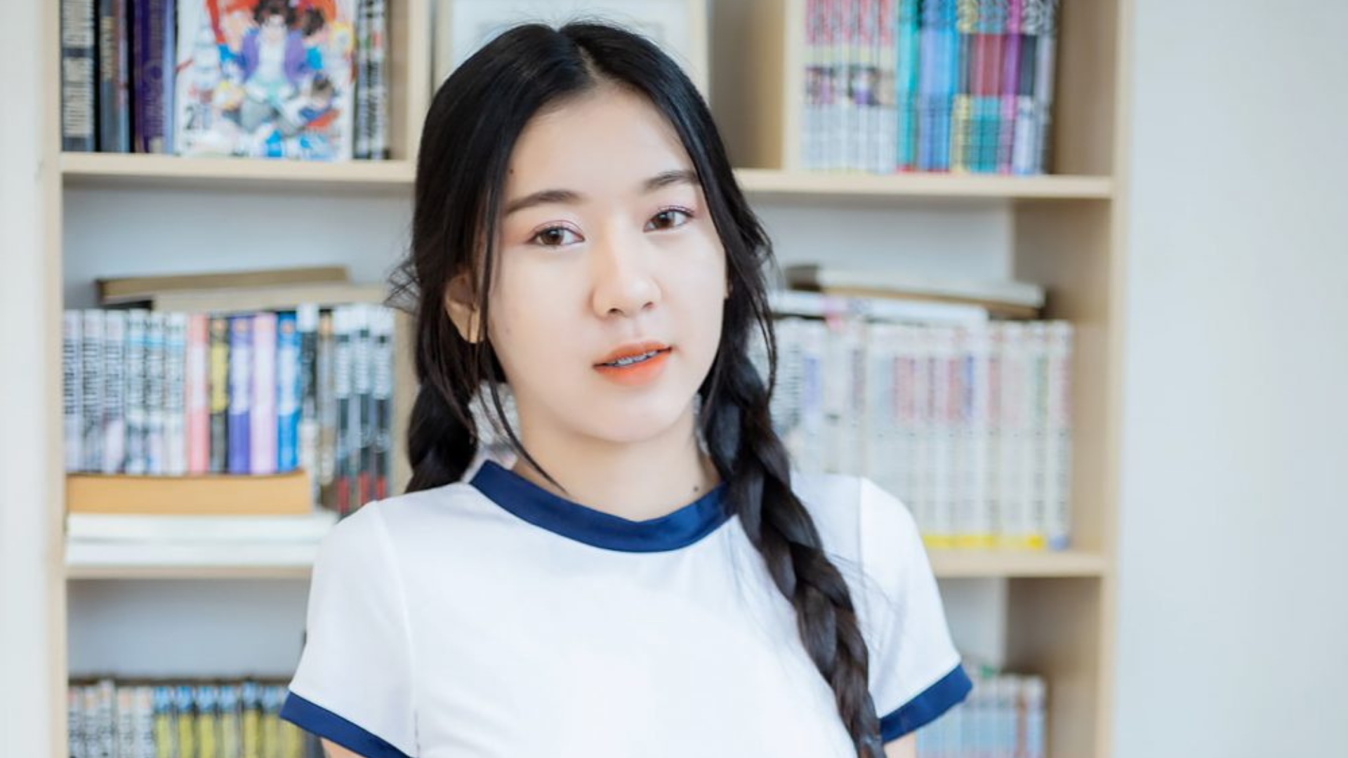 สาวไทยนุ่งสั้น โชว์หวิว มาพร้อมกับท่าโพสสุดเด็ด เห็นแล้วปลุกจินตนาการหนุ่มๆได้เลยล่ะ